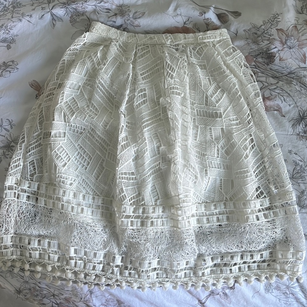 FRENCH CONNECTION ELEGANT SKIRT